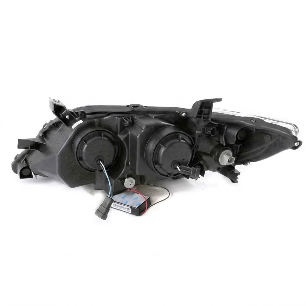 Anzo USA Black Crystal Projector Headlights w/ Halo for Toyota Camry (2010-2011) — Pair | ANZ121442