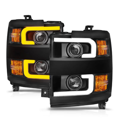 Anzo USA Chevy Silverado 2500HD/3500HD (2015-2019) Projector Headlights w/ Switchback - Black Housing / Clear Lens (Gloss Black Trim) (ANZ111364)