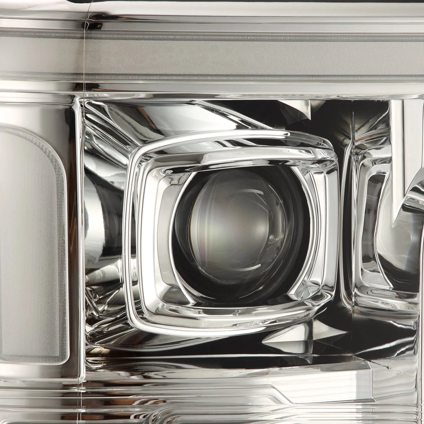 AlphaRex LUXX-Series Chrome LED Projector Headlights w/ Activation Light, Switchback DRL & Sequential Signal for 2017-2019 Ford F-250/F-350/F-450/F-550 Super Duty (SKU ARX880346 / AHL-FD18-G2-PL-SA-C)