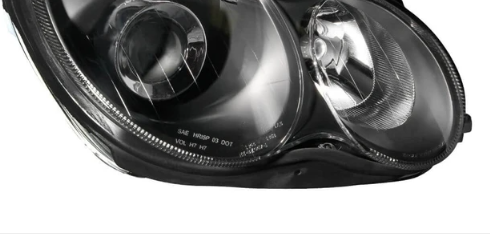 Anzo USA Black Housing Projector Headlights w/ Clear Lens Pair for Mercedes-Benz C-Class W203 4-Door Sedan (2001-2007)  ANZ121079